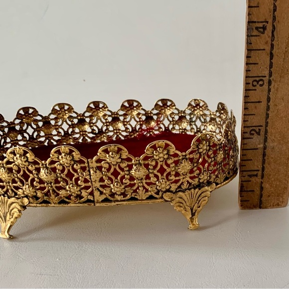 mid century vintage Ornate Gold Color Filigree Metal Stand - Picture 4 of 11